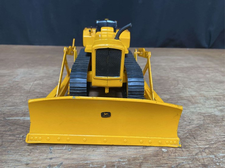 1/16-john-deere-450-crawler-nib-ertl-image-9