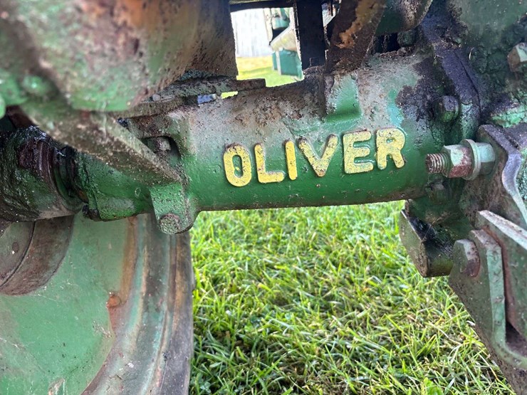 oliver-60-image-119