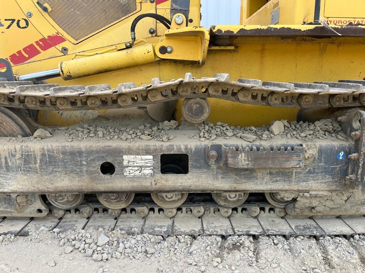 new-holland-d70-crawler-dozer-image-13