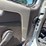 2016-volvo-vnm64t200-image-15