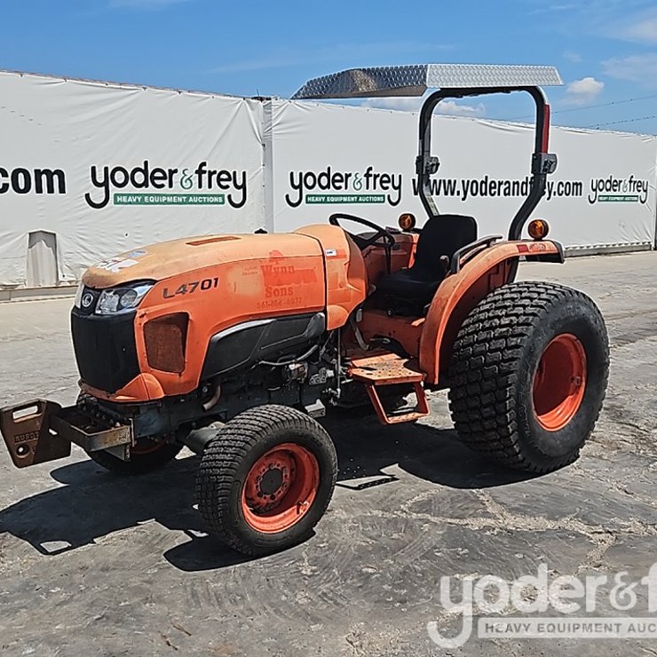 2015 KUBOTA L4701DT