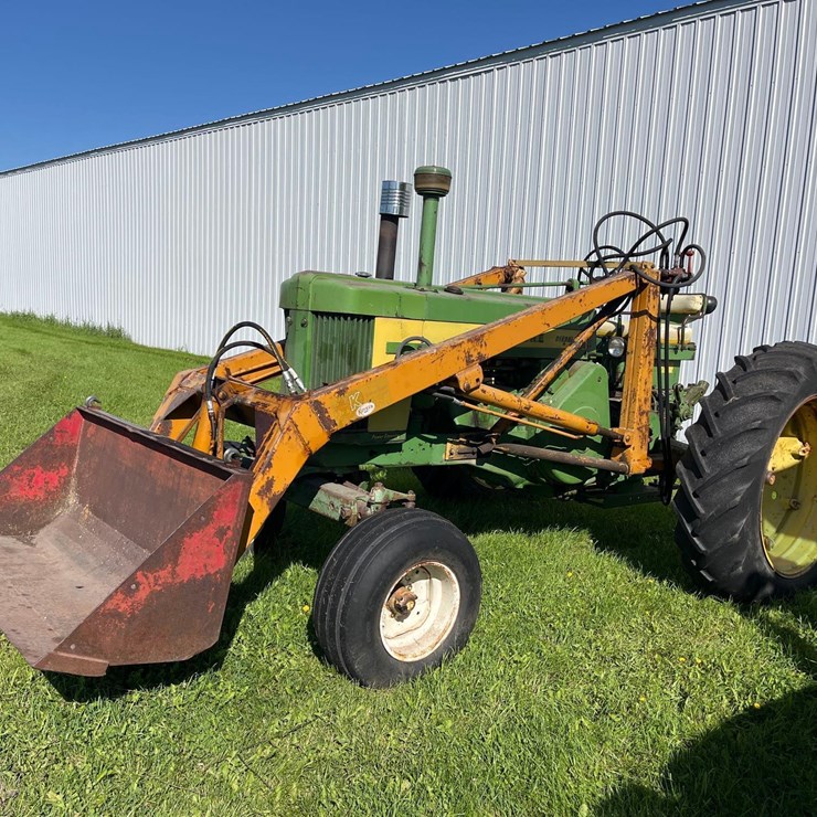 JOHN DEERE 720