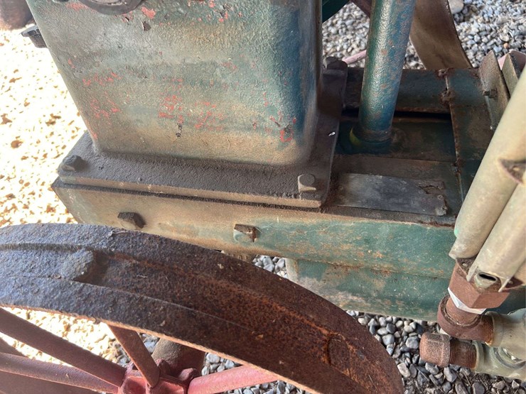 international-lb-engine-with-air-compressor-image-65