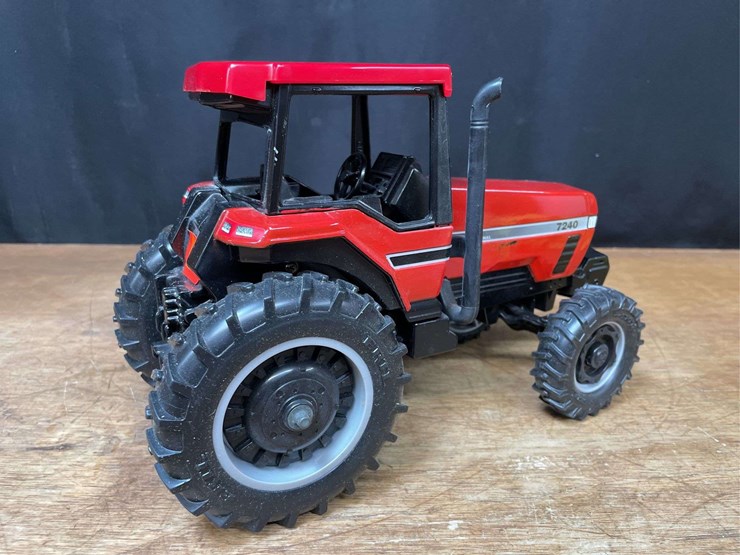 1/16-case-ih-magnum-7240-1994-farm-show-nib-ertl-image-8