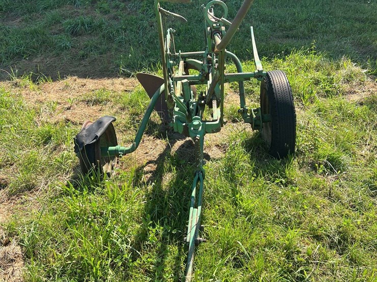 oliver-1-bottom-plow-image-5