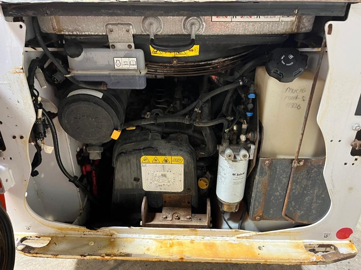 2020-bobcat-s76-image-15