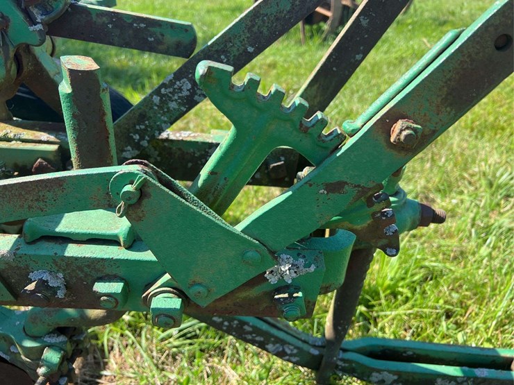 oliver-1-bottom-plow-image-16