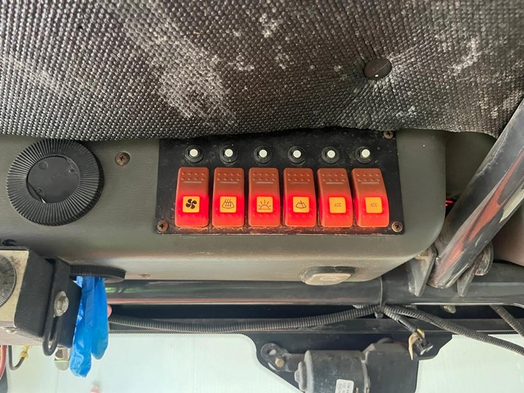 kubota-rtv900-image-27