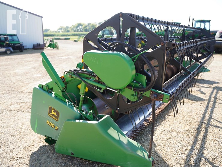 2000-john-deere-920f-image-13