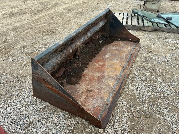 bobcat-86”-skid-steer-material-bucket-image-3