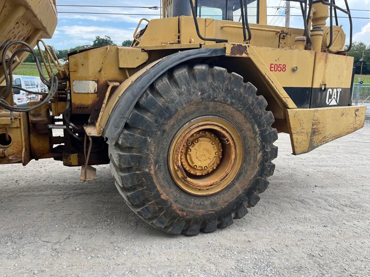 caterpillar-d25d-image-18