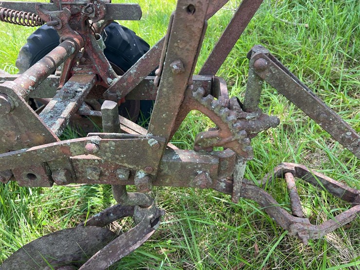 2-bottom-plow-image-10