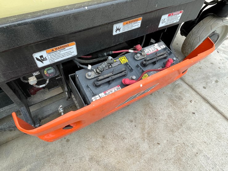 jlg-2630es-image-14