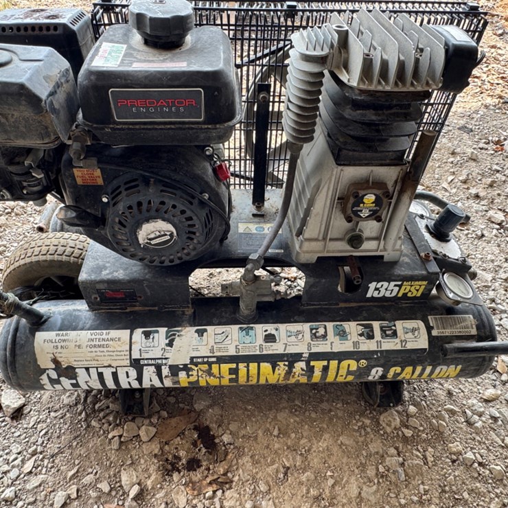 CENTRAL PNEUMATIC GAS 135 PSI