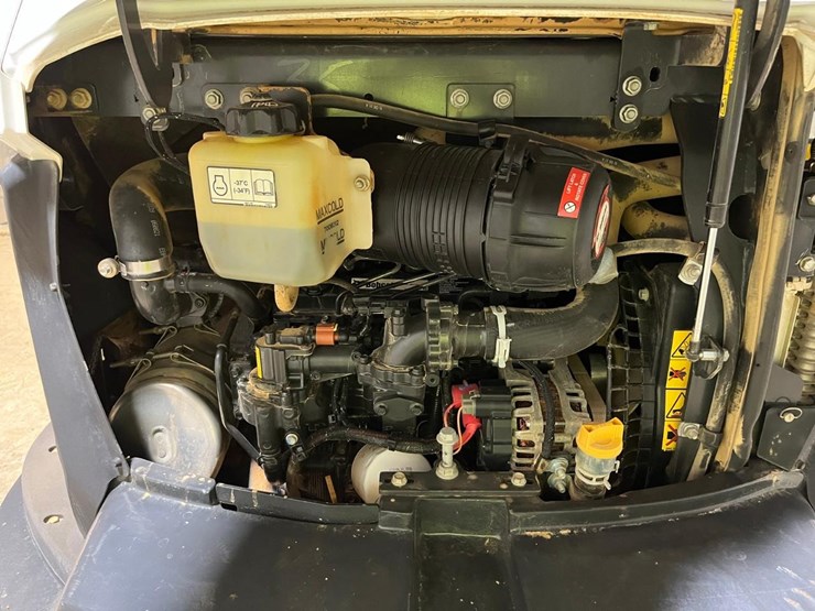 2022-bobcat-e35-image-19
