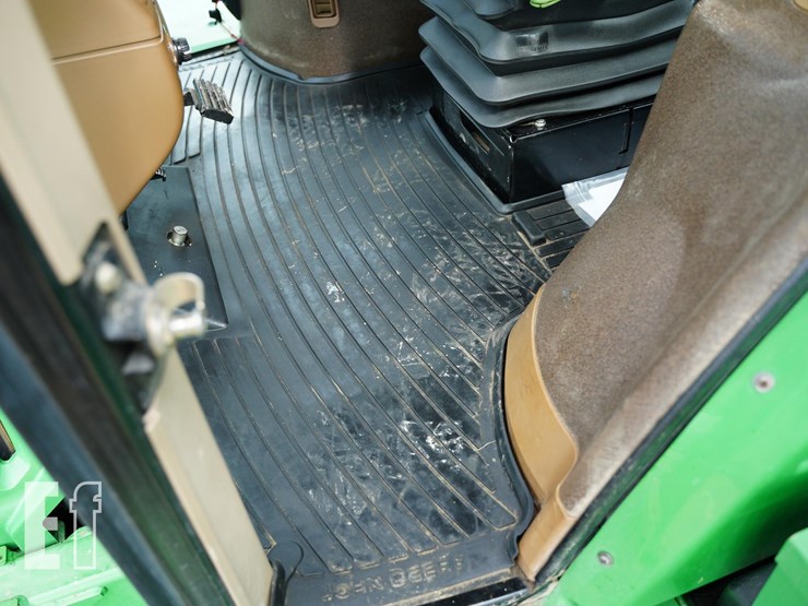 2007-john-deere-4720-image-42