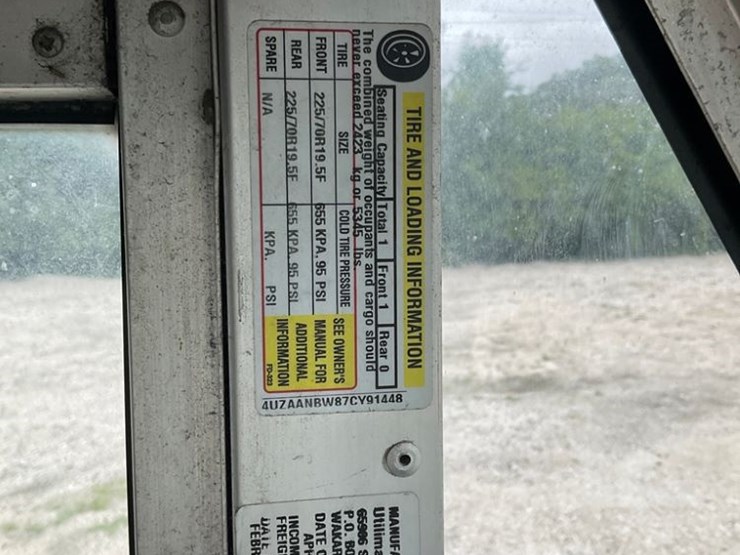 2007-freightliner-mt45-image-42