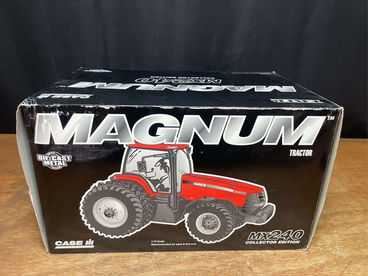 1/16-case-ih-magnum-mx240-collector-nib-ertl-image-11