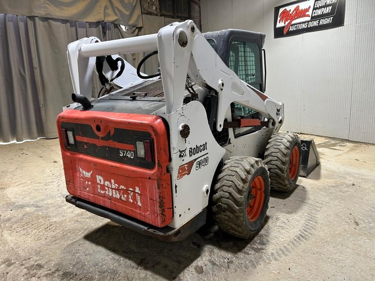 2021-bobcat-s740-image-5