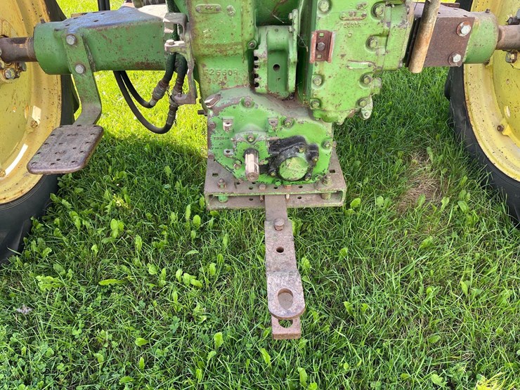 john-deere-720-image-6