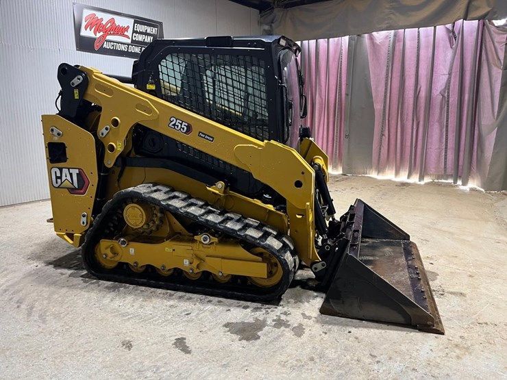 2024-caterpillar-255-skid-steer-loader-image-6