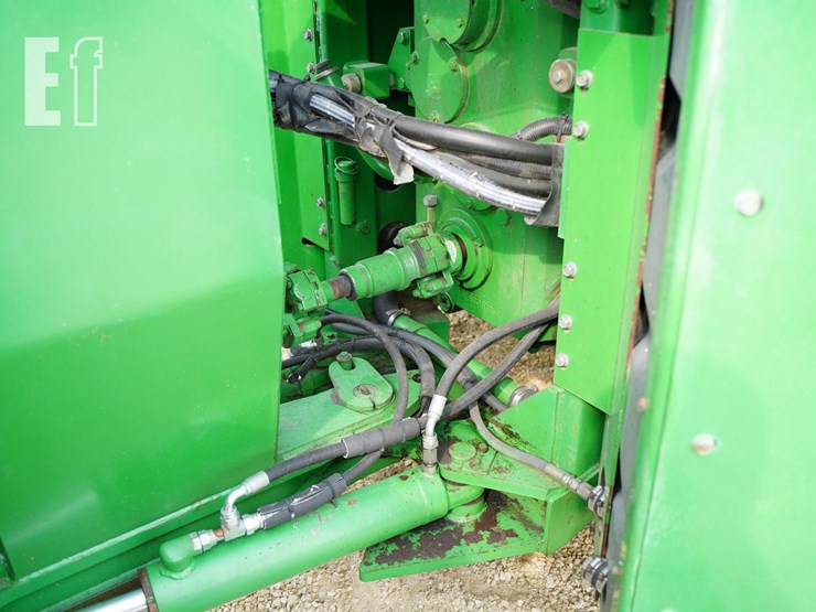1993-john-deere-8570-image-22