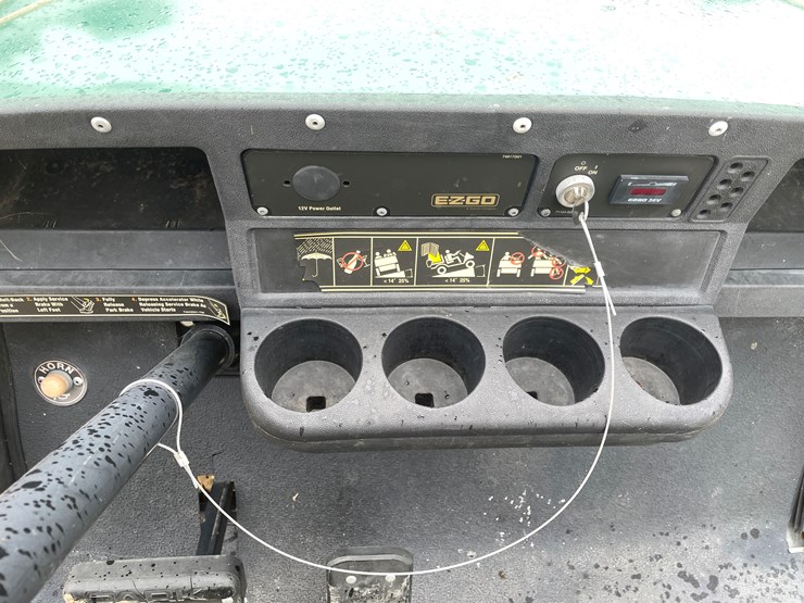 2005-e-z-go-mpt800e-image-9