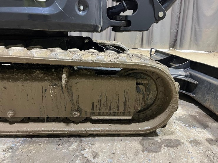 2020-bobcat-e35i-image-23