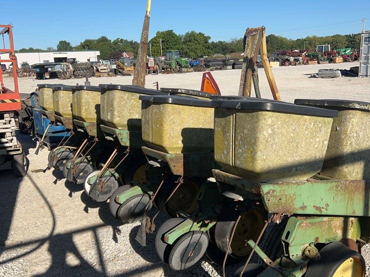 john-deere-7000-image-3