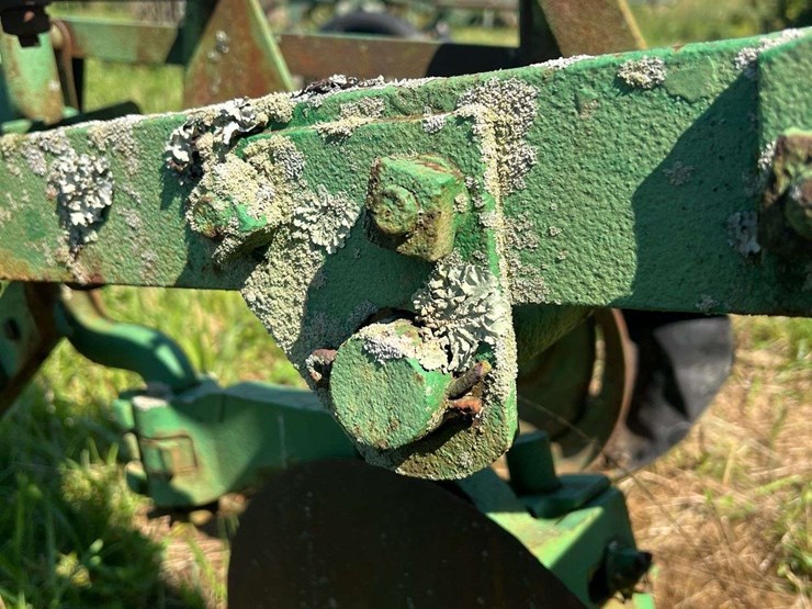oliver-1-bottom-plow-image-10