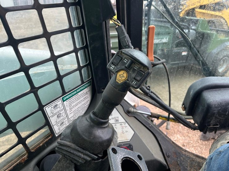 bobcat-t650-image-30