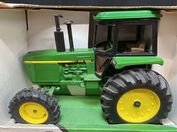 1/16-john-deere-4455-nib-ertl-image-2