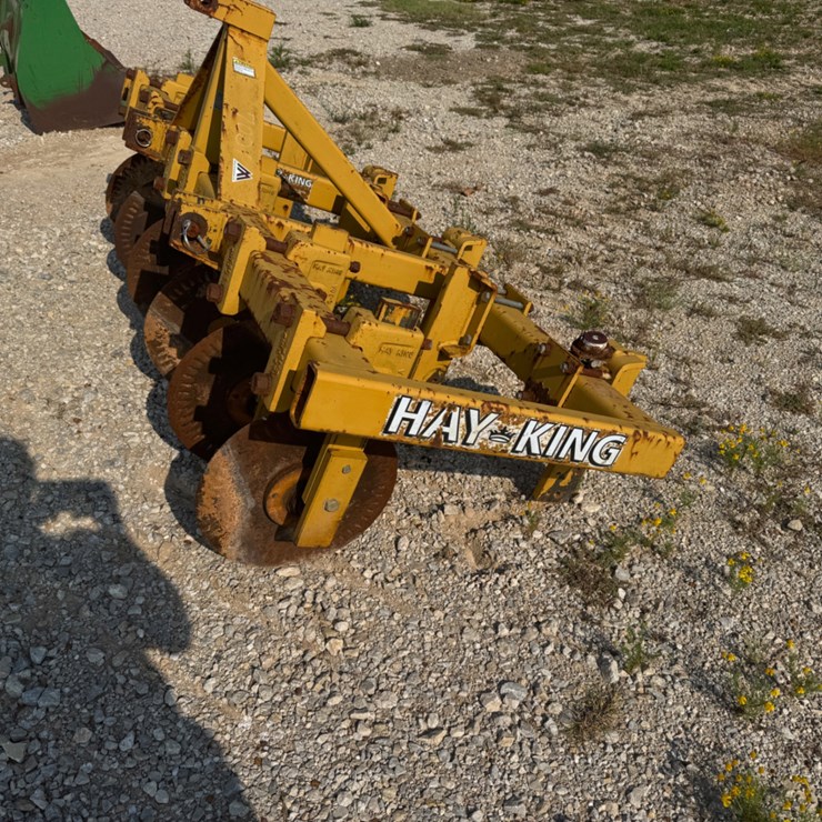 HAY KING RENOVATOR