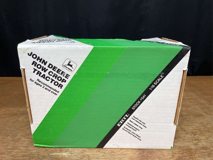 1/16-john-deere-4450-nib-ertl-image-5