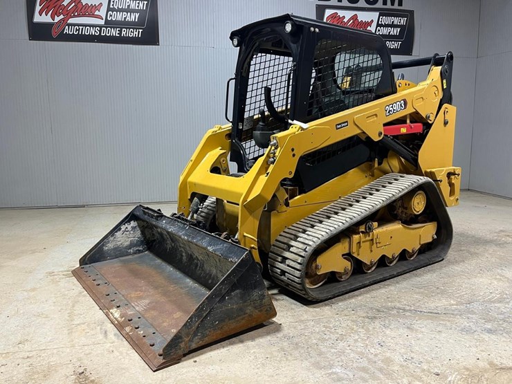 2023-caterpillar-259d3-image-2