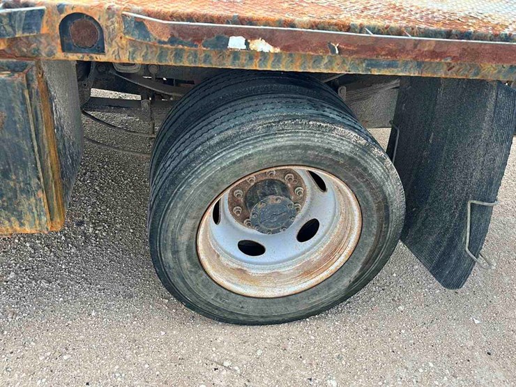 2019-ford-f550-image-5