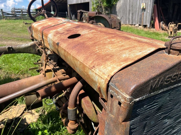 massey-ferguson-4-image-8
