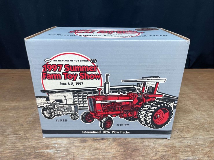 1/16-ih-1026-1997-sfts-nib-ertl-image-13