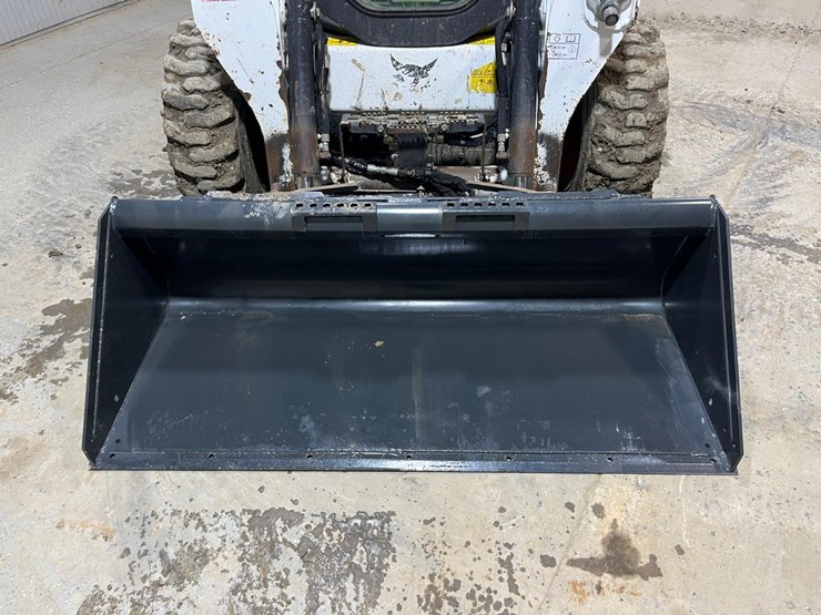 2022-bobcat-s590-image-9