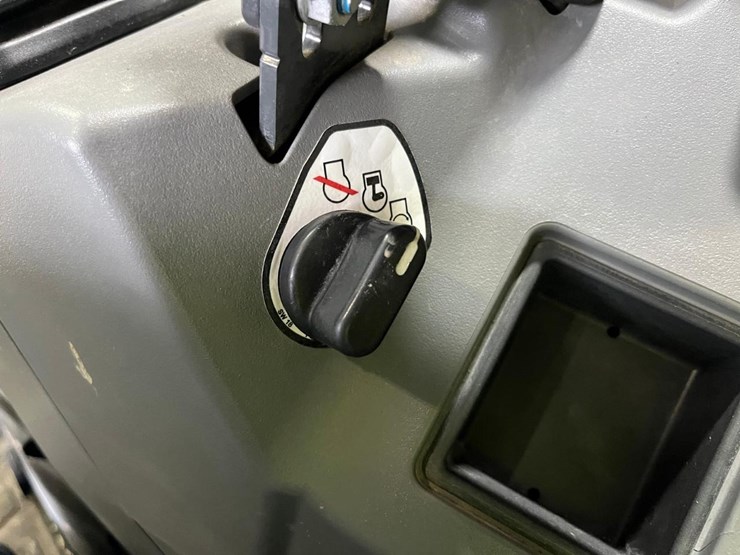 2022-bobcat-e50-image-27