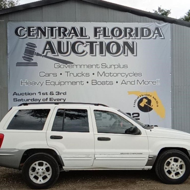 2002 JEEP GRAND CHEROKEE LAREDO