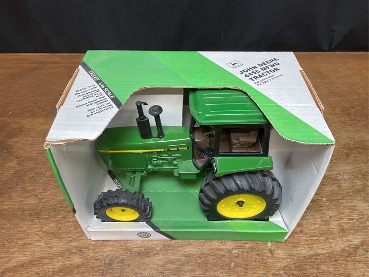 1/16-john-deere-4455-nib-ertl-image-3