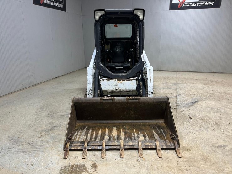 2019-bobcat-t450-image-8