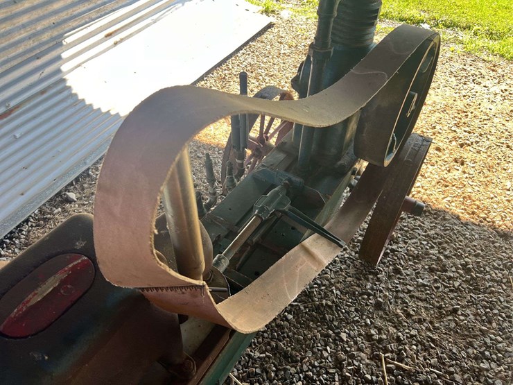 international-lb-engine-with-air-compressor-image-70