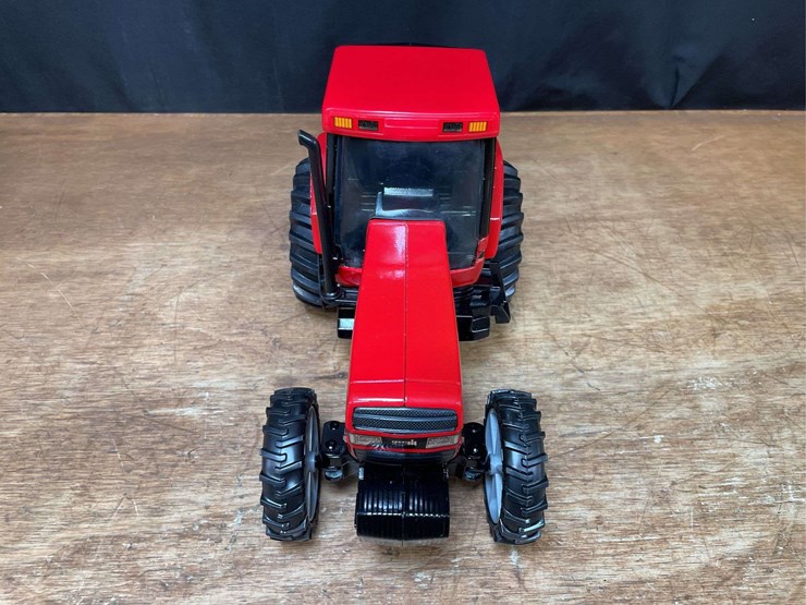 1/16-case-ih-magnum-7130-1987-denver-nib-ertl-image-13