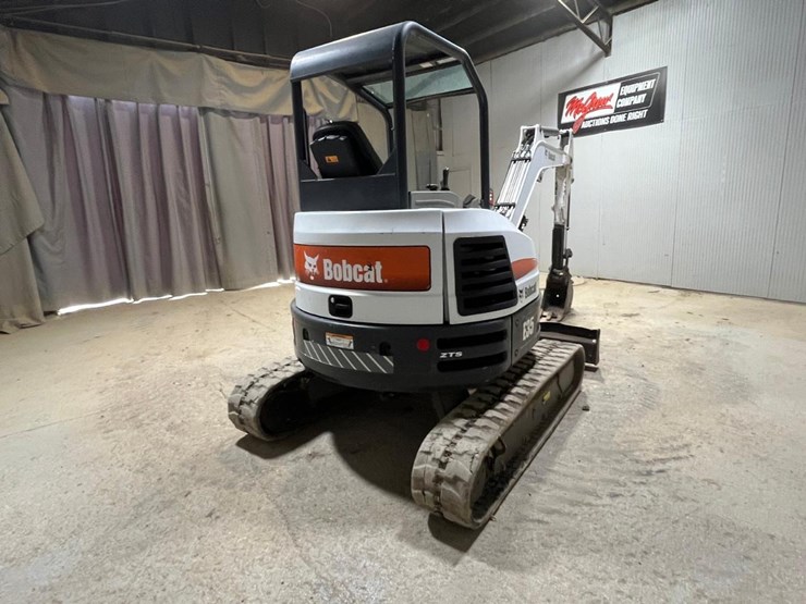 2017-bobcat-e35-image-5