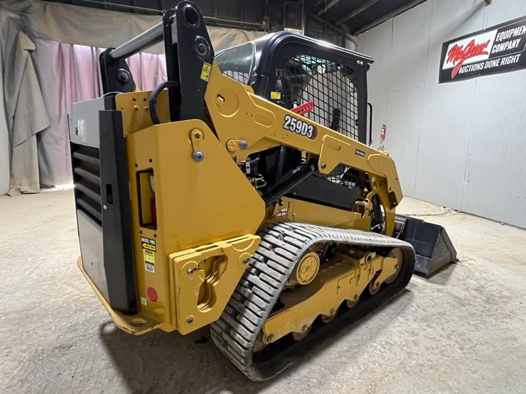 2023-caterpillar-259d3-image-5