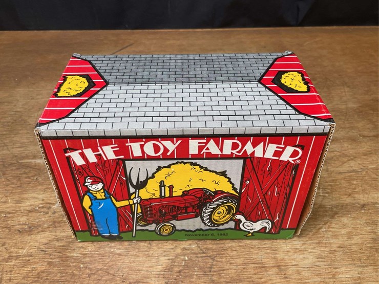 1/16-mh-55-1992-nfts-nib-ertl-image-14
