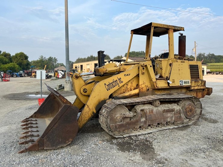 caterpillar-953-image-1