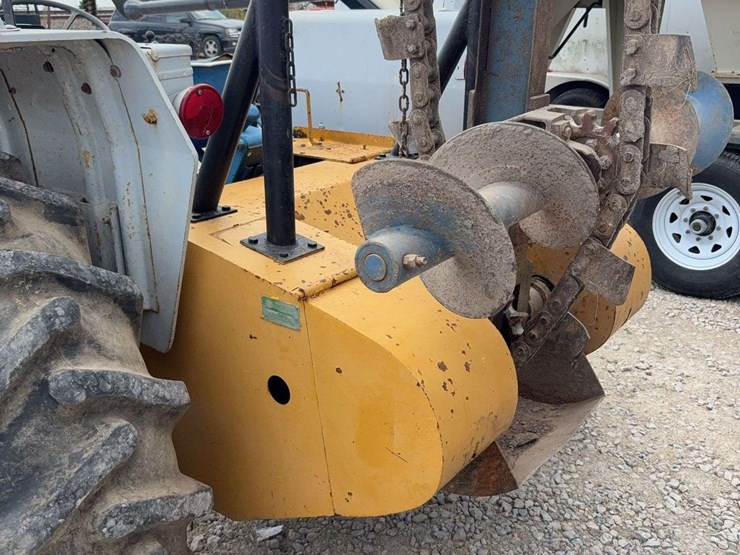 ford-4000-image-11